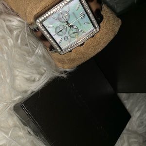 Michael Kors Leopard print watch
